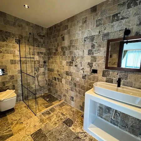 Peri Frühstückspension Alaçatı