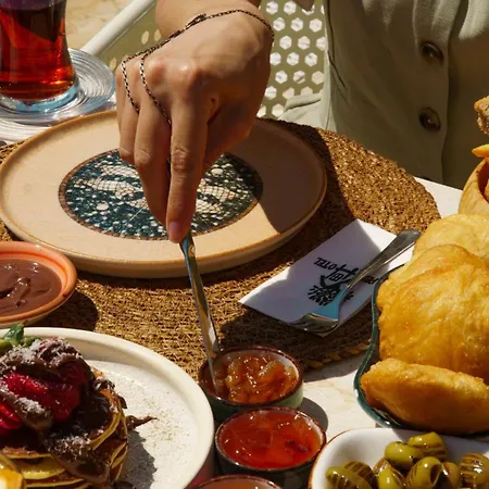 Peri לינה וארוחת בוקר אלאקאטי