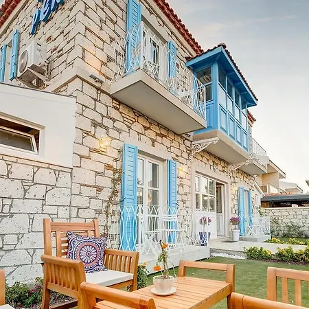 Villaperi Butik Nocleg ze śniadaniem Alaçatı