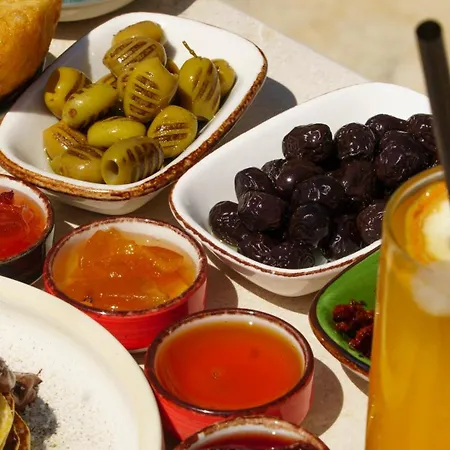 Peri 4* אלאקאטי