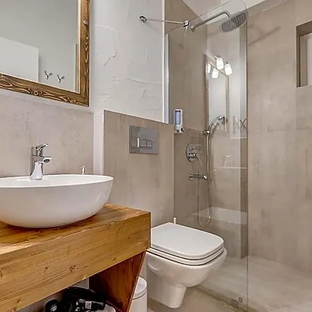 Bed & Breakfast Peri 4*