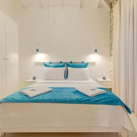 Peri Bed & Breakfast 4*